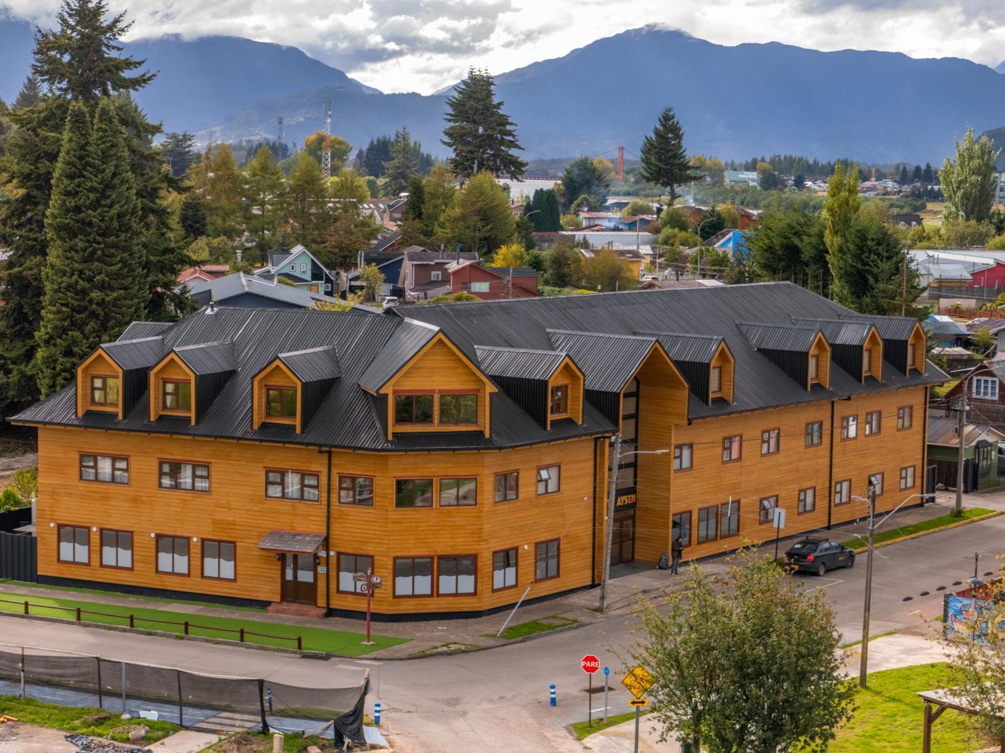 Gran Hotel Aysen Puerto Aysén Exterior foto